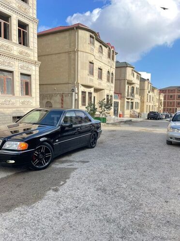 Mercedes C 230 1998, 255,000 km - 2.3 l - Bakı