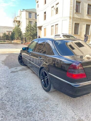 Mercedes C 230 1998, 255,000 km - 2.3 l - Bakı