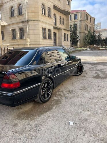 Mercedes C 230 1998, 255,000 km - 2.3 l - Bakı
