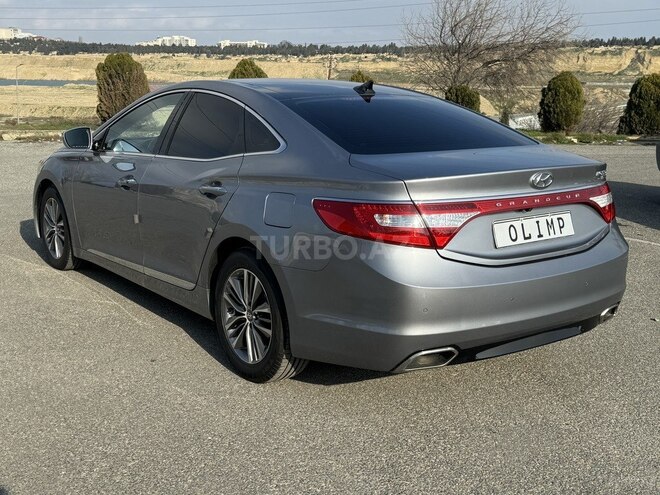Hyundai Grandeur-7
