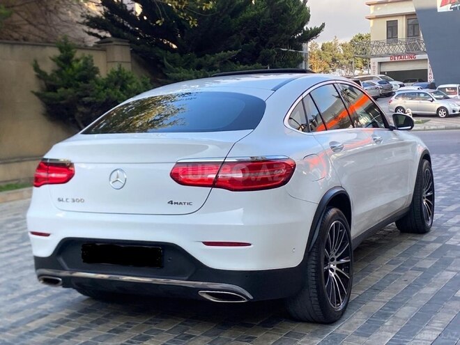 Mercedes GLC 300 4MATIC Coupe 2019, 85,000 km - 2.0 l - Bakı