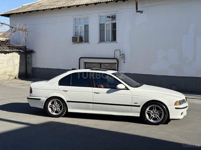 BMW 523 1999, 500,000 km - 2.5 l - Göyçay