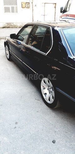 BMW 725 1990, 261,000 km - 2.5 l - Bakı