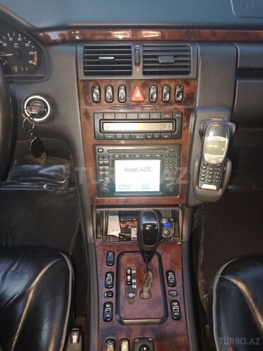 Mercedes E 240 2001, 296,000 km - 2.4 l - Zərdab