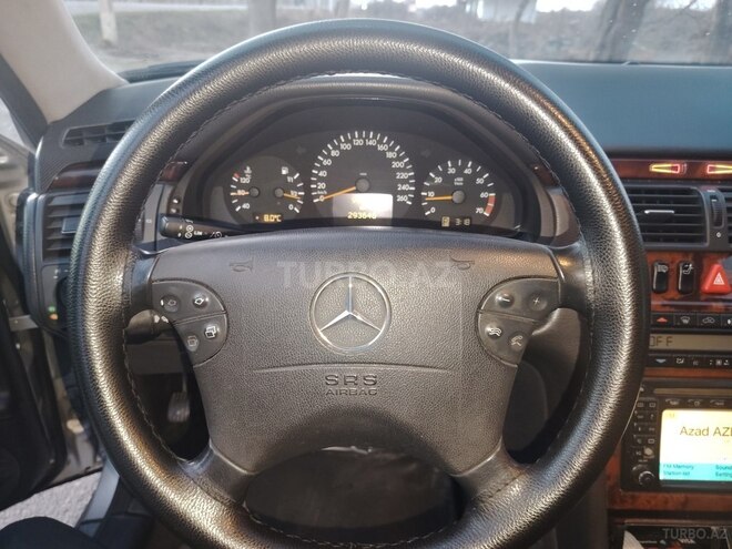 Mercedes E 240 2001, 296,000 km - 2.4 l - Zərdab