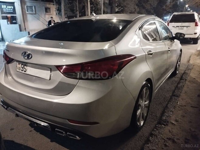Hyundai Elantra 2015, 225,308 km - 1.8 l - Bakı