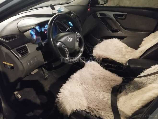 Hyundai Elantra 2015, 225,308 km - 1.8 l - Bakı
