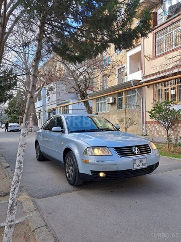Volkswagen Passat 2003, 385,665 km - 1.8 l - Sumqayıt
