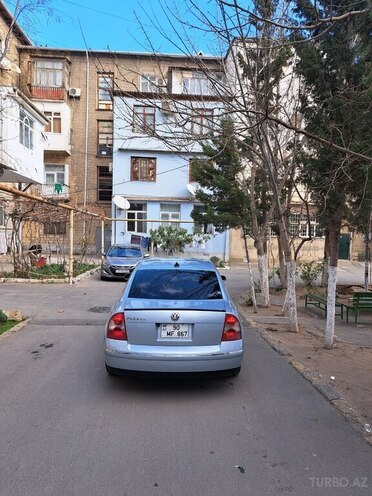 Volkswagen Passat 2003, 385,665 km - 1.8 l - Sumqayıt