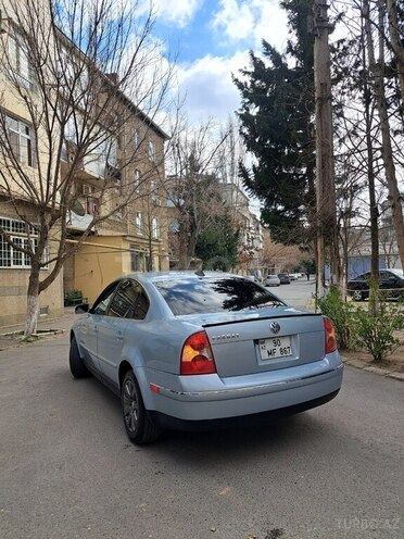 Volkswagen Passat 2003, 385,665 km - 1.8 l - Sumqayıt