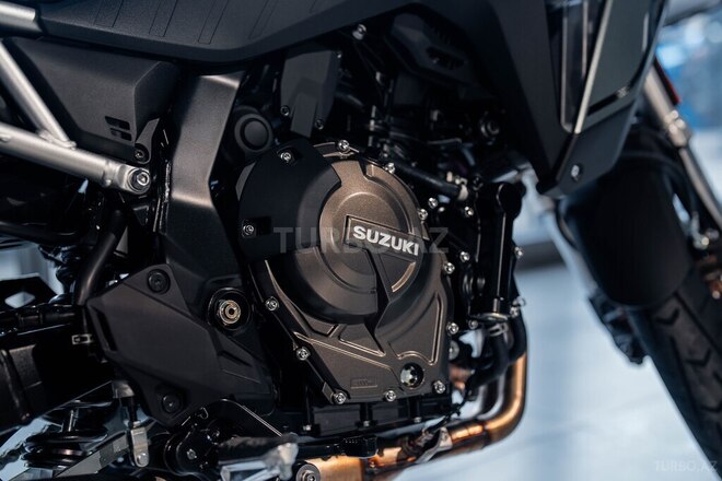 Suzuki V-Strom 800 RQ-4