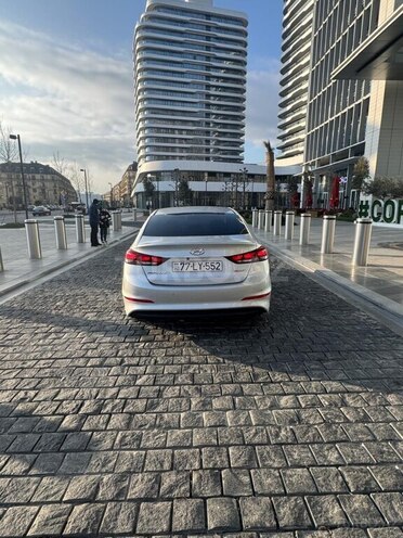 Hyundai Avante 2016, 139,000 km - 1.6 l - Bakı