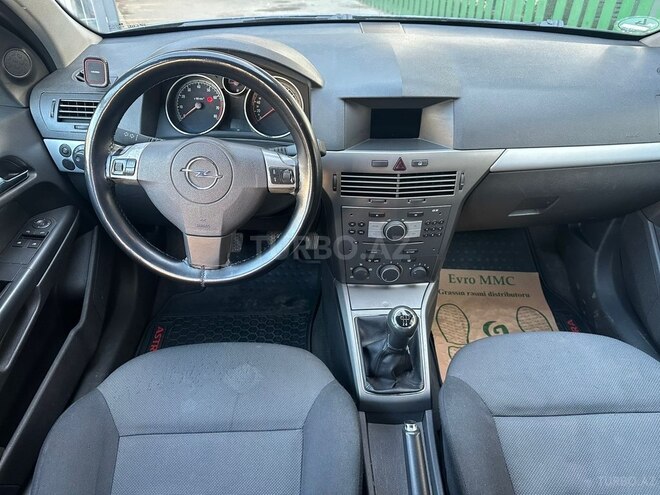 Opel Astra 2006, 280,000 km - 1.4 l - Bakı