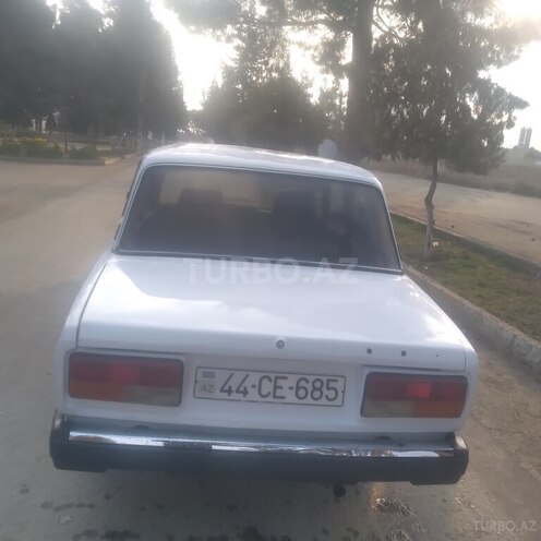 LADA (VAZ) 2107 1984, 95,000 km - 1.6 l - Salyan