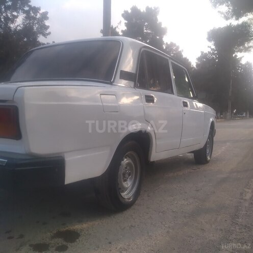 LADA (VAZ) 2107 1984, 95,000 km - 1.6 l - Salyan