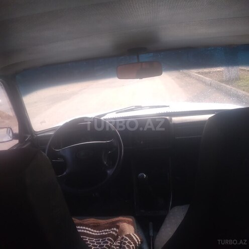 LADA (VAZ) 2107 1984, 95,000 km - 1.6 l - Salyan