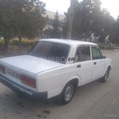 LADA (VAZ) 2107 1984, 95,000 km - 1.6 l - Salyan