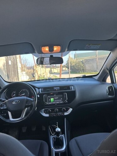 Kia Rio 2016, 130,000 km - 1.3 l - Bakı