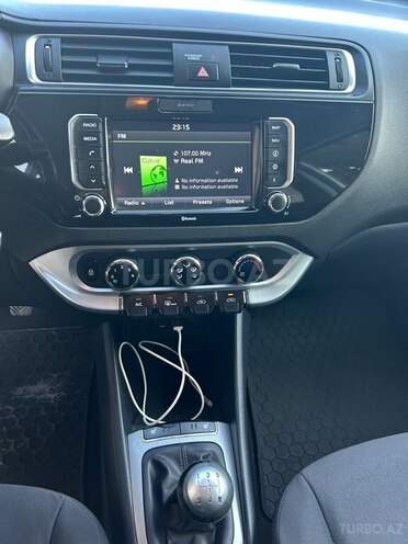 Kia Rio 2016, 130,000 km - 1.3 l - Bakı