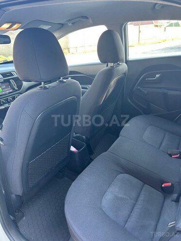 Kia Rio 2016, 130,000 km - 1.3 l - Bakı