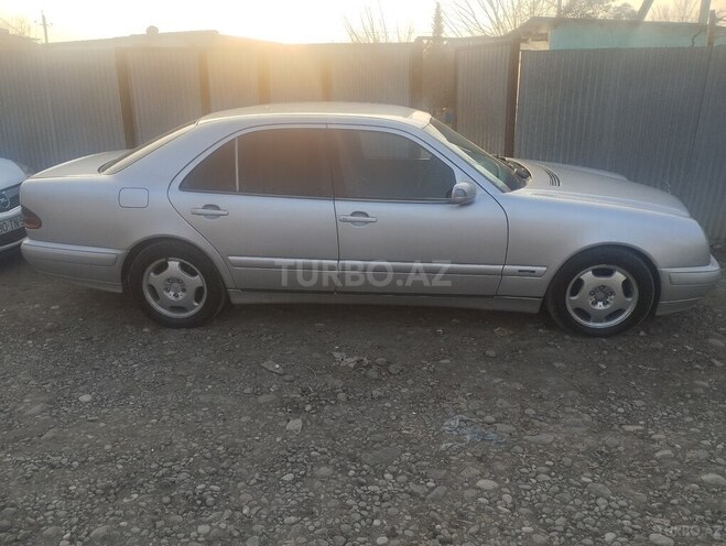Mercedes E 220 d 2000, 450,000 km - 2.2 l - Bakı