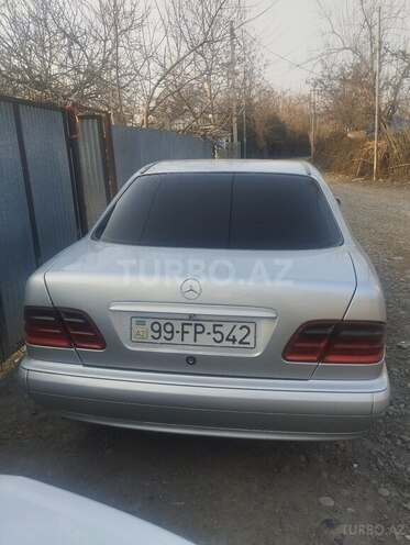 Mercedes E 220 d 2000, 450,000 km - 2.2 l - Bakı