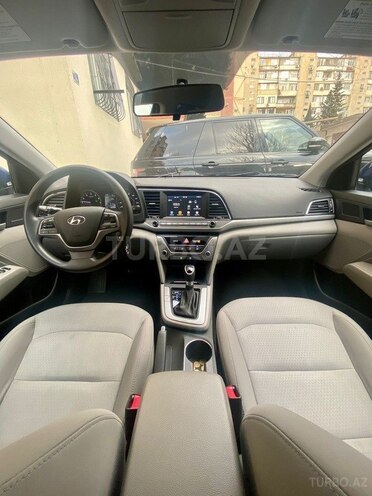 Hyundai Elantra 2017, 79,500 km - 2.0 l - Bakı