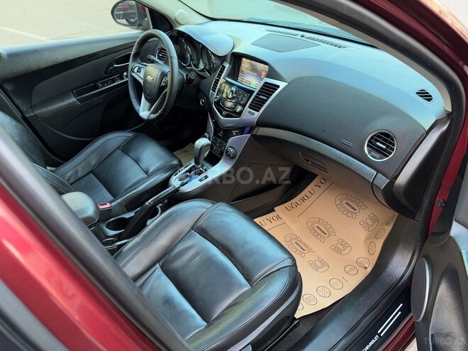 Chevrolet Cruze-10