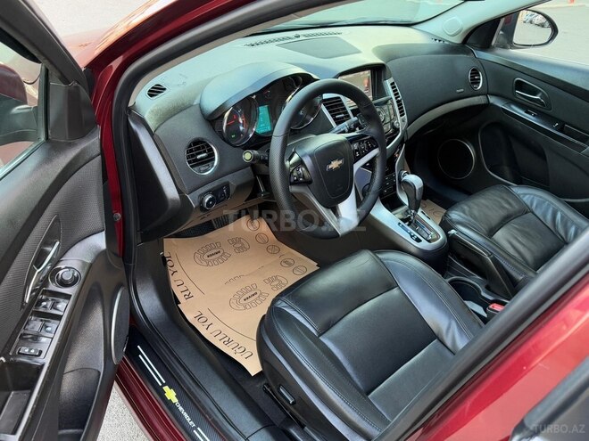 Chevrolet Cruze-11