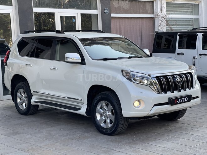 Toyota Land Cruiser Prado-3