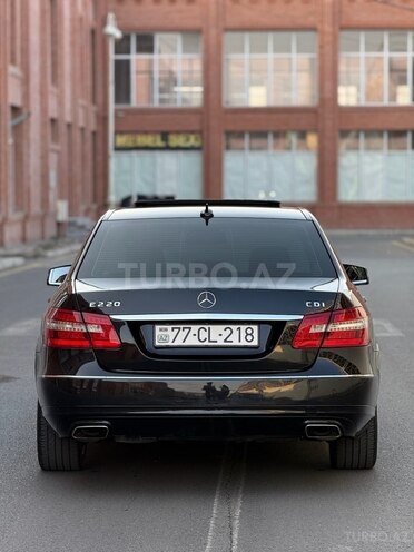 Mercedes E 220 d 2012, 220,000 km - 2.2 l - Gəncə
