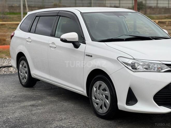 Toyota Corolla Fielder 2019, 97,421 km - 1.5 л - Bakı