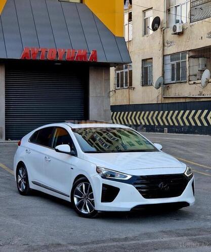 Hyundai IONIQ-4