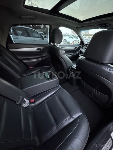Hyundai Grandeur-11
