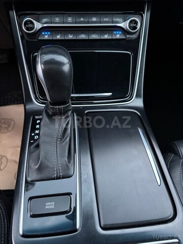 Hyundai Grandeur-18