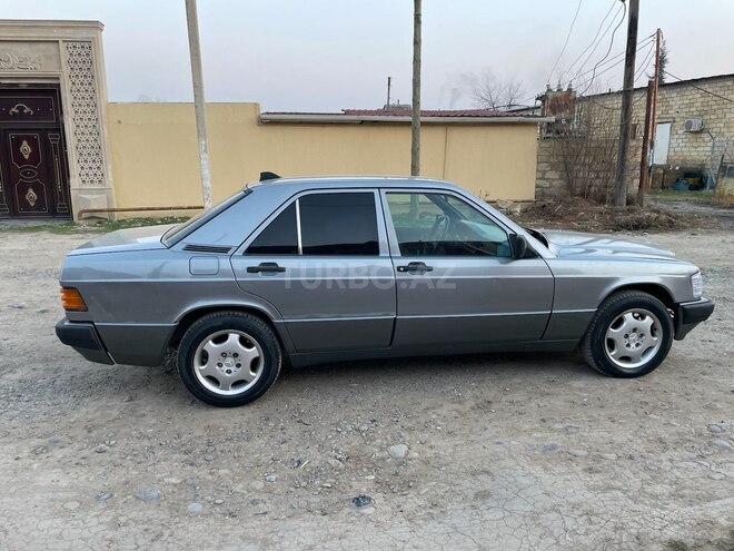 Mercedes 190 1990, 448,000 km - 2.0 l - Beyləqan
