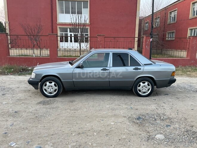 Mercedes 190 1990, 448,000 km - 2.0 l - Beyləqan