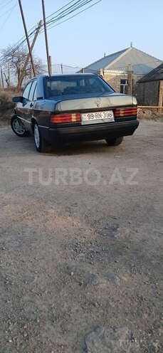 Mercedes 190 1991, 200,000 km - 1.8 l - Tovuz