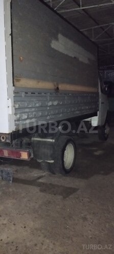GAZ 330200 2003, 250,000 km - 2.4 л - Saatlı