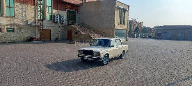 LADA (VAZ) 2107 1999, 85,000 km - 1.5 л - Şirvan