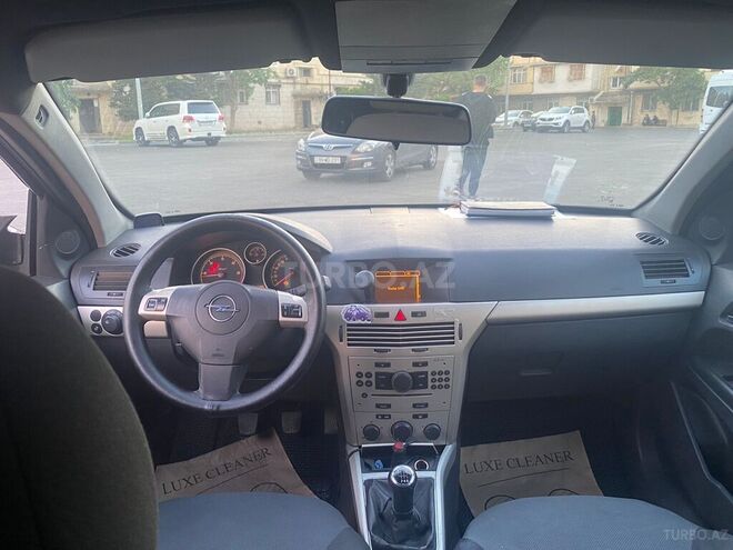 Opel Astra 2008, 230,000 km - 1.3 l - Bakı