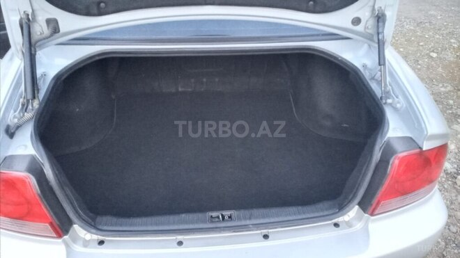 Hyundai Sonata 2004, 293,000 km - 2.0 l - Neftçala