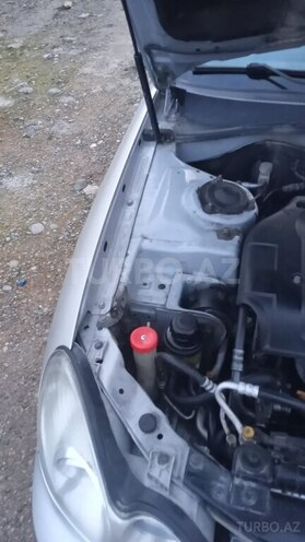 Hyundai Sonata 2004, 293,000 km - 2.0 l - Neftçala