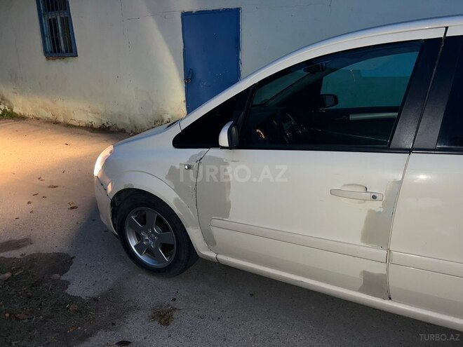 Opel Zafira 2008, 440,000 km - 1.9 л - Bakı
