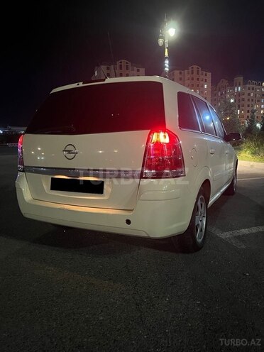 Opel Zafira 2008, 440,000 km - 1.9 л - Bakı