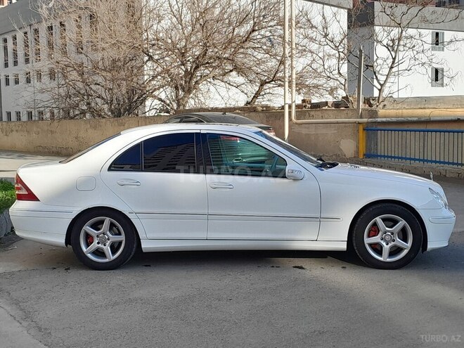 Mercedes C 240 2006, 241,586 km - 2.4 л - Bakı