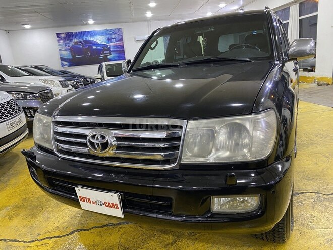Toyota Land Cruiser-9