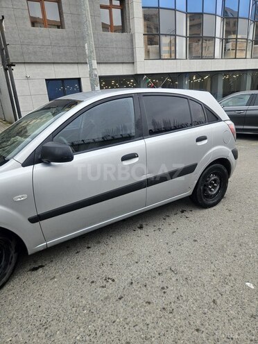 Kia Rio 2009, 345,000 km - 1.4 l - Bakı