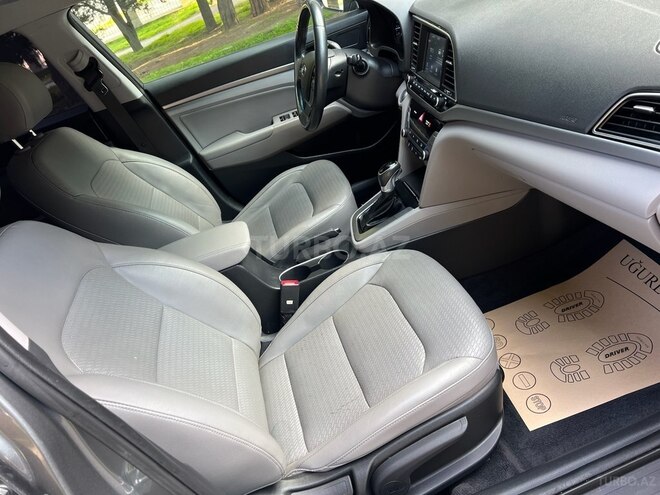 Hyundai Elantra 2017, 93,300 km - 2.0 л - Bakı