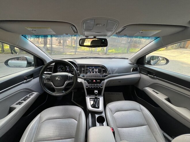 Hyundai Elantra 2017, 93,300 km - 2.0 л - Bakı